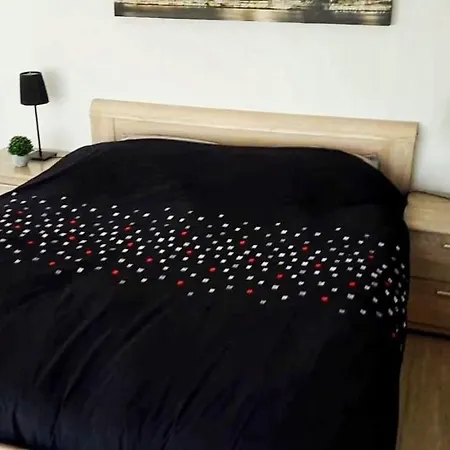 Apartment Chouette 2 *